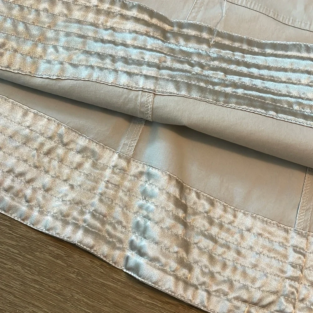 Bass size 12 mostly cotton  khaki skirt